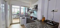 Blk 221 Kovan Green (Hougang), HDB Executive #536351311